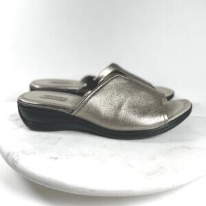 Ecco Metallic Silver Slide Sandals